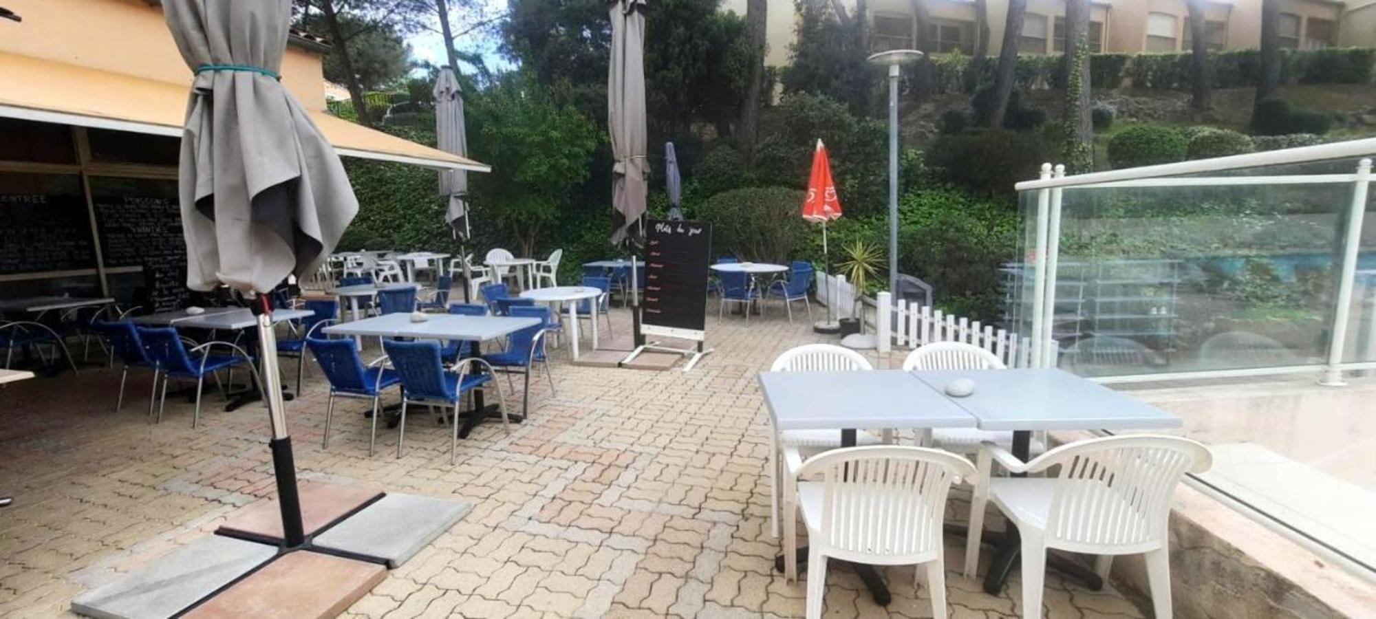 Flat With Swimming Pool Near The Beach Sanary-sur-Mer Exterior photo